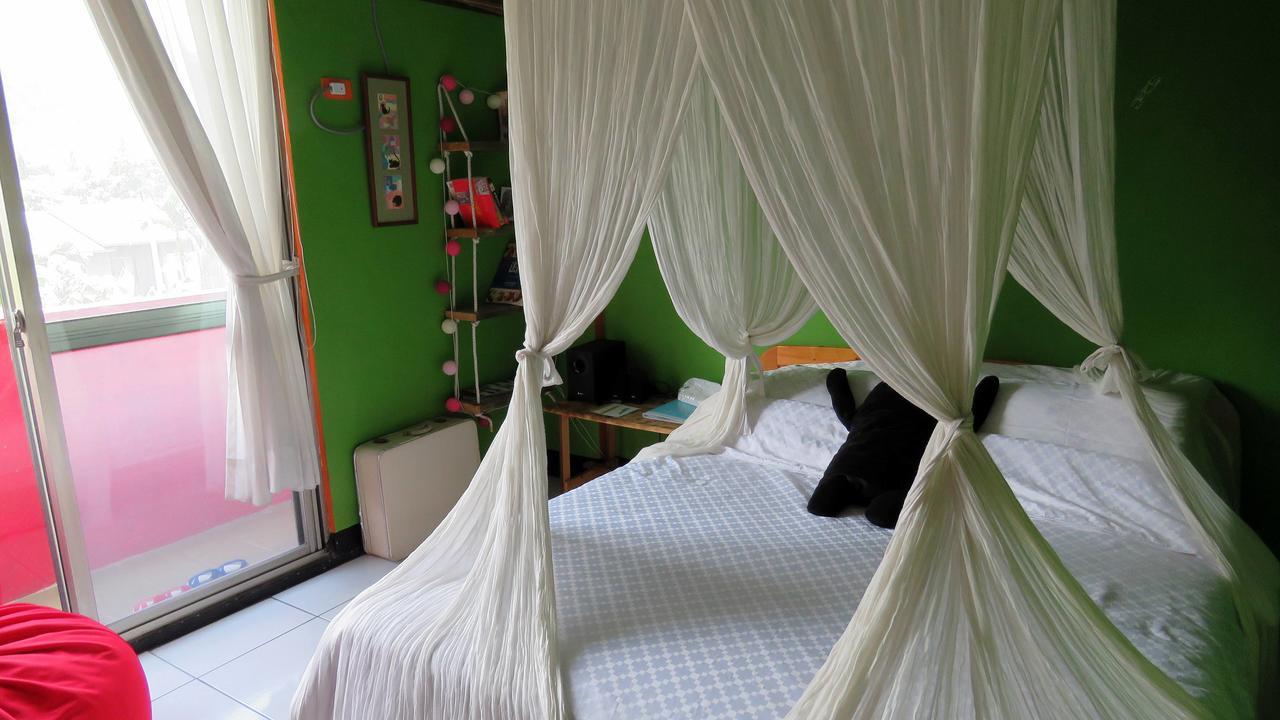 Dulan Groundnut Backpacker Hostel Donghe Exteriör bild