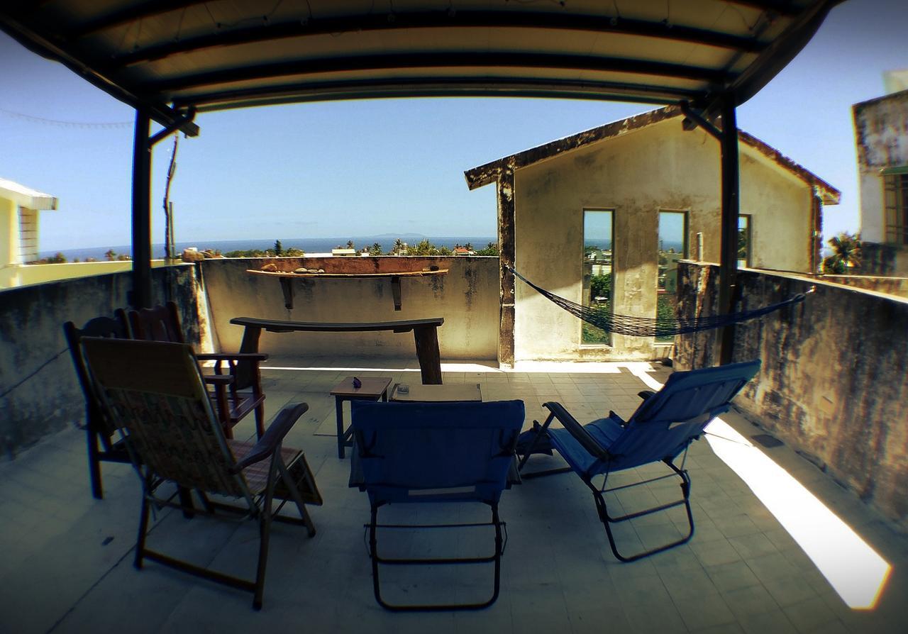 Dulan Groundnut Backpacker Hostel Donghe Exteriör bild