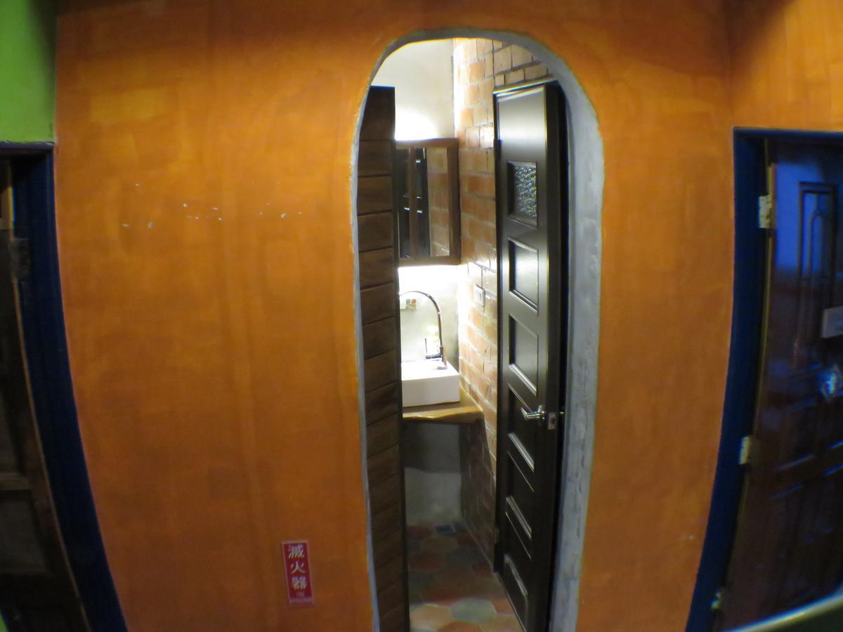 Dulan Groundnut Backpacker Hostel Donghe Exteriör bild